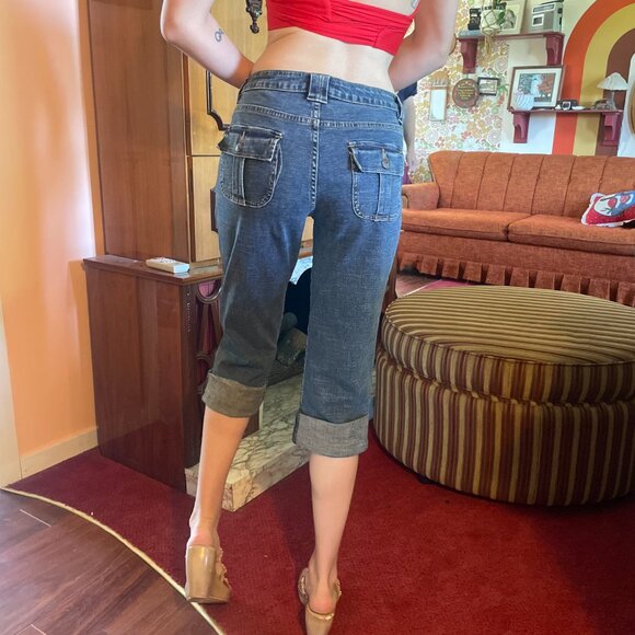 Y2K low rise capris with back pockets on front! - Picture 7 of 13